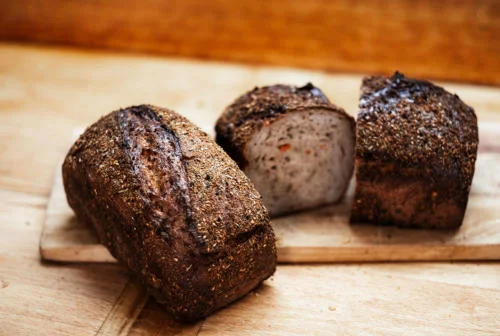 Gemüsebrot mit saisonalem Gemüse